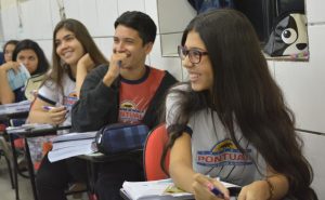 cesmac-e-educationusa-recebem-representante-da-bluefield-college-11