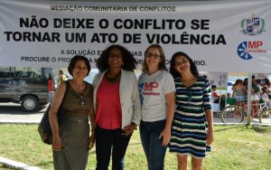 cesmac-participa-de-acoes-no-dia-internacional-da-mulher-no-vergel-do-lago-32