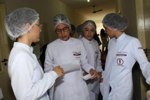 profissionais-e-estudantes-da-area-de-saude-do-cesmac-participam-de-acao-odontologia-fisioterapia-mestrado-cesmac-38