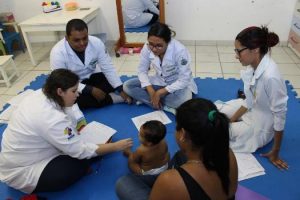 profissionais-e-estudantes-da-area-de-saude-do-cesmac-participam-de-acao-odontologia-fisioterapia-mestrado-cesmac-38