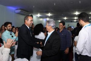 aniversario-do-reitor-joao-sampaio-e-celebrado-com-os-colaboradores-cesmac-10