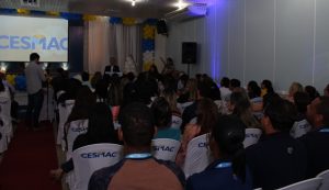 aniversario-do-reitor-joao-sampaio-e-celebrado-com-os-colaboradores-cesmac-10