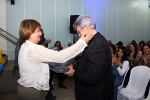 aniversario-do-reitor-joao-sampaio-e-celebrado-com-os-colaboradores-cesmac-10