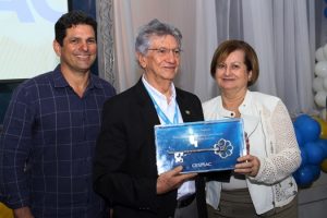 aniversario-do-reitor-joao-sampaio-e-celebrado-com-os-colaboradores-cesmac-10