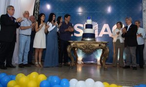 aniversario-do-reitor-joao-sampaio-e-celebrado-com-os-colaboradores-cesmac-10