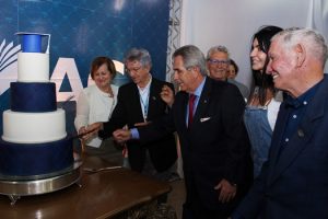 aniversario-do-reitor-joao-sampaio-e-celebrado-com-os-colaboradores-cesmac-10