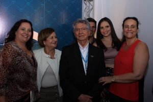 aniversario-do-reitor-joao-sampaio-e-celebrado-com-os-colaboradores-cesmac-10