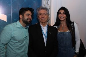 aniversario-do-reitor-joao-sampaio-e-celebrado-com-os-colaboradores-cesmac-10