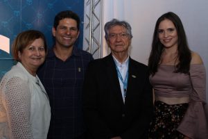 aniversario-do-reitor-joao-sampaio-e-celebrado-com-os-colaboradores-cesmac-10
