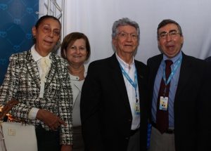 aniversario-do-reitor-joao-sampaio-e-celebrado-com-os-colaboradores-cesmac-10