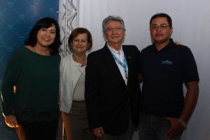 aniversario-do-reitor-joao-sampaio-e-celebrado-com-os-colaboradores-cesmac-10