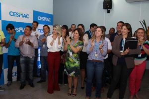 aniversario-do-reitor-joao-sampaio-e-celebrado-com-os-colaboradores-cesmac-10