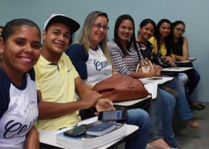 curso-de-servico-social-realiza-mais-um-forum-permanente-de-debates-cesmac-12