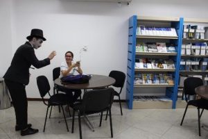 campanha-do-silencio-charles-chaplin-no-cesmac-8