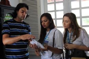 cesmac-participa-da-implantacao-de-horta-de-plantas-medicinais-44