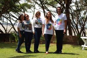 cesmac-participa-da-implantacao-de-horta-de-plantas-medicinais-44