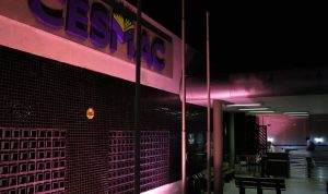 cesmac-tem-iluminacao-especial-para-celebrar-o-outubro-rosa-1