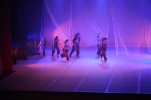egressa-do-cesmac-apresenta-espetaculo-de-danca-no-teatro-deodoro-45