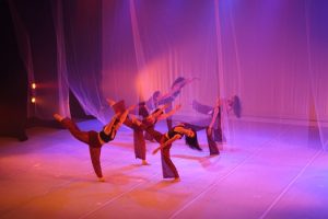 egressa-do-cesmac-apresenta-espetaculo-de-danca-no-teatro-deodoro-45