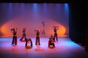 egressa-do-cesmac-apresenta-espetaculo-de-danca-no-teatro-deodoro-45