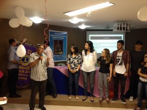 projeto-crescer-marca-outubro-rosa-no-cesmac-3