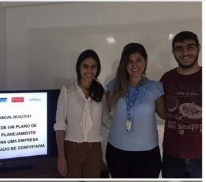 estudantes-de-engenharia-de-producao-apresentam-trabalho-em-singapura-asia-cesmac-1