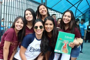 estudantes-de-medicina-realizam-acao-para-recepcionar-candidatos-9