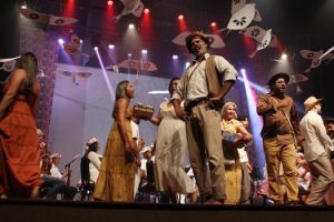 i-concerto-vozes-pela-paz-promoveu-grande-encontro-musical-em-maceio-cesmac-32