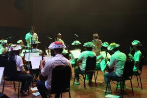 i-concerto-vozes-pela-paz-promoveu-grande-encontro-musical-em-maceio-cesmac-32