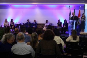 cesmac-realiza-i-congresso-de-medicina-17