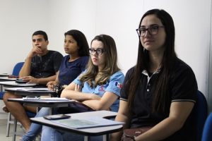 oficina-em-modelagem-e-prototipacao-de-ideia-empreendedora-cesmac-33