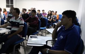 oficina-em-modelagem-e-prototipacao-de-ideia-empreendedora-cesmac-33