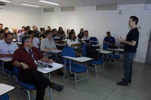 oficina-em-modelagem-e-prototipacao-de-ideia-empreendedora-cesmac-33