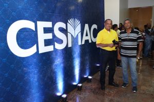 cesmac-integracao-lota-teatro-gustavo-leite-91