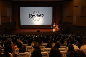 cesmac-integracao-lota-teatro-gustavo-leite-91