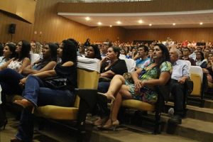 cesmac-integracao-lota-teatro-gustavo-leite-91