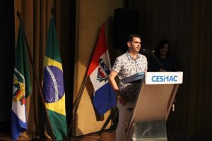 cesmac-integracao-lota-teatro-gustavo-leite-91