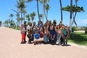 prefeitura-firma-parceria-com-cesmac-para-projeto-na-praia-do-frances-3
