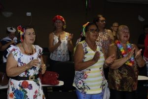 projeto-crescer-celebra-o-carnaval-com-o-grupo-da-melhor-idade-cesmac-101