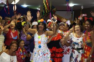 projeto-crescer-celebra-o-carnaval-com-o-grupo-da-melhor-idade-cesmac-101