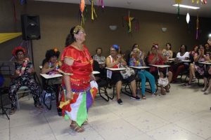 projeto-crescer-celebra-o-carnaval-com-o-grupo-da-melhor-idade-cesmac-101