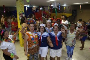 projeto-crescer-celebra-o-carnaval-com-o-grupo-da-melhor-idade-cesmac-101