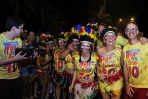 hoje-eu-tiro-10-mantem-sucesso-nas-previas-carnavalescas-em-maceio-cesmac-901-48