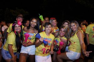 hoje-eu-tiro-10-mantem-sucesso-nas-previas-carnavalescas-em-maceio-cesmac-901-48