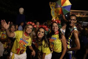 hoje-eu-tiro-10-mantem-sucesso-nas-previas-carnavalescas-em-maceio-cesmac-901-48