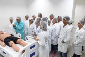 cesmac-usa-tecnologia-com-simuladores-de-paciente-real-54