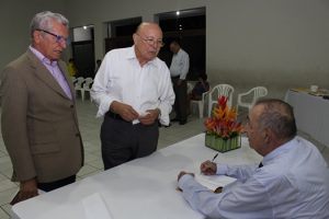 laercio-monteiro-escreve-sobre-a-saga-do-sofrimento-humano-cesmac_-editora-36