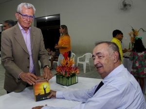 laercio-monteiro-escreve-sobre-a-saga-do-sofrimento-humano-cesmac_-editora-36