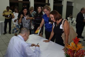 laercio-monteiro-escreve-sobre-a-saga-do-sofrimento-humano-cesmac_-editora-36