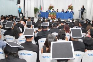cesmac-realiza-serie-de-colacoes-de-grau-especiais-24